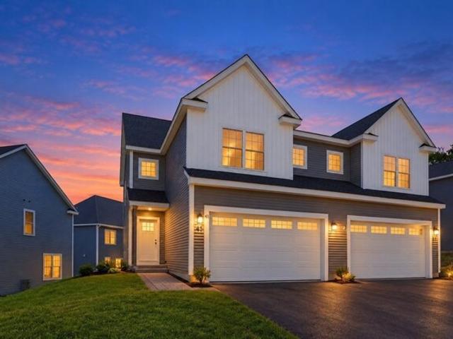 Condo for sale in Fisherville, Grafton