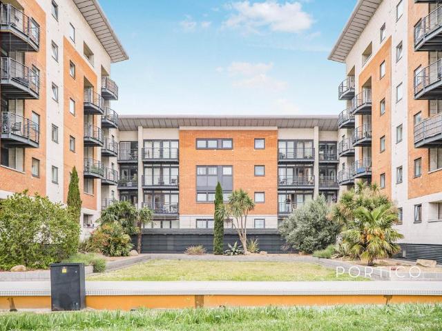 Apartment for rent in North Woolwich, Greater London