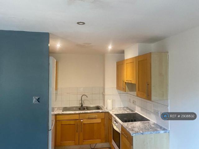 Apartment for rent in Reach, Greater London