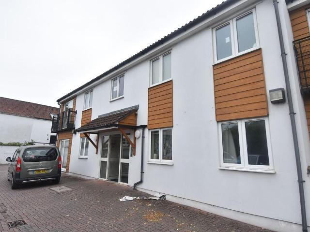 Apartment for rent in Fishponds, Bristol