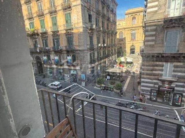 Appartamento in affitto a Municipalità 2, Campania