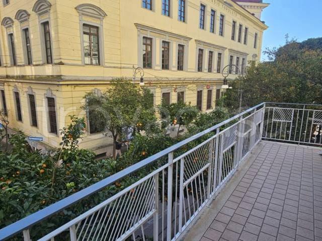 Appartamento in affitto a Salerno, Campania