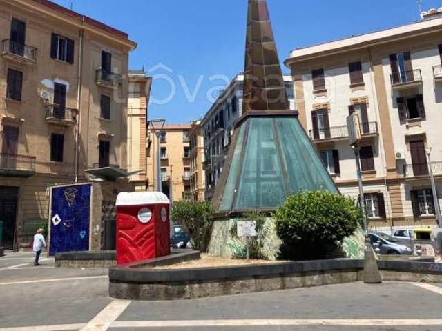 Appartamento in affitto a Municipalità 2, Campania