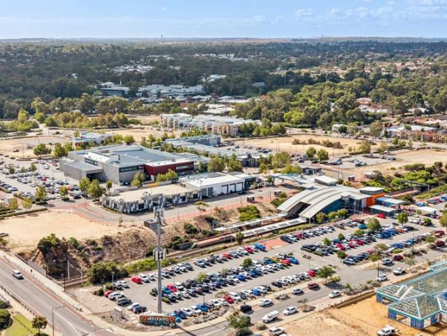 Retail for rent in Wellard, Western Australia