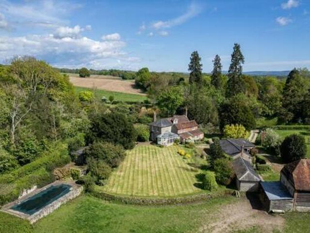 House for sale in Horsham, West Sussex