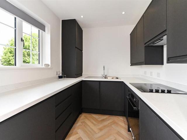 Apartment for rent in Arundel, Clapham