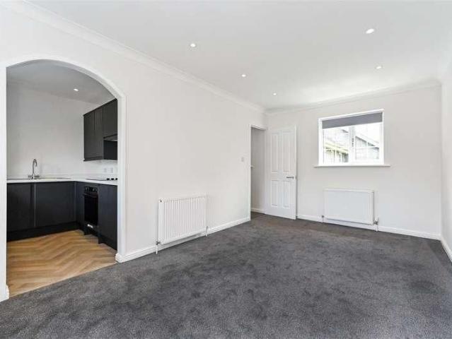 House for rent in Arundel, Clapham