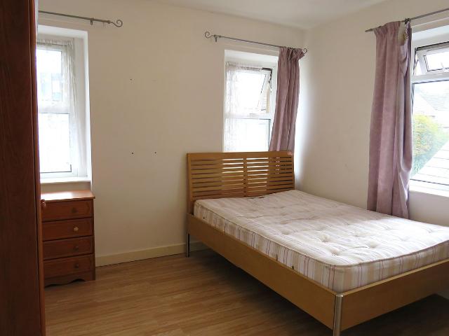 Room for rent in Falcon Lodge, Wales