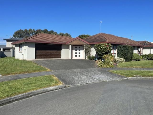 House for rent in Fitzherbert, Palmerston North