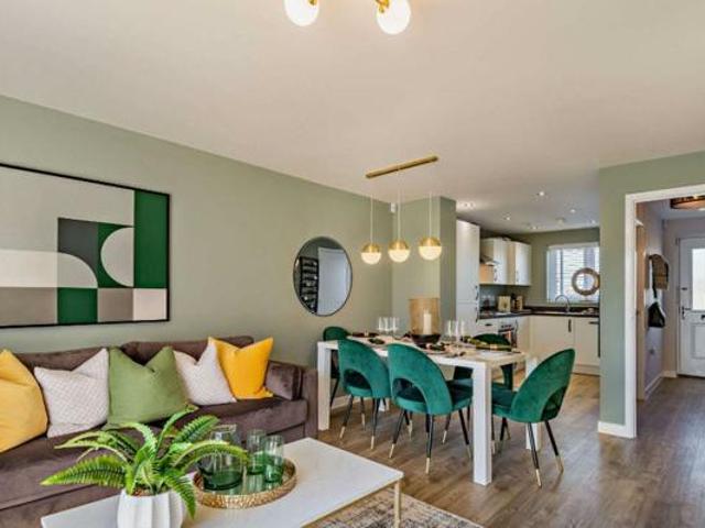 House for sale in Glenvale Park, Wellingborough