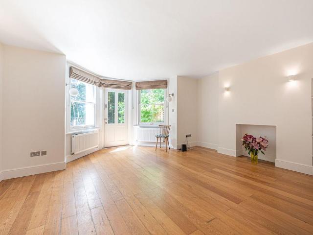House for rent in South Hampstead, Greater London