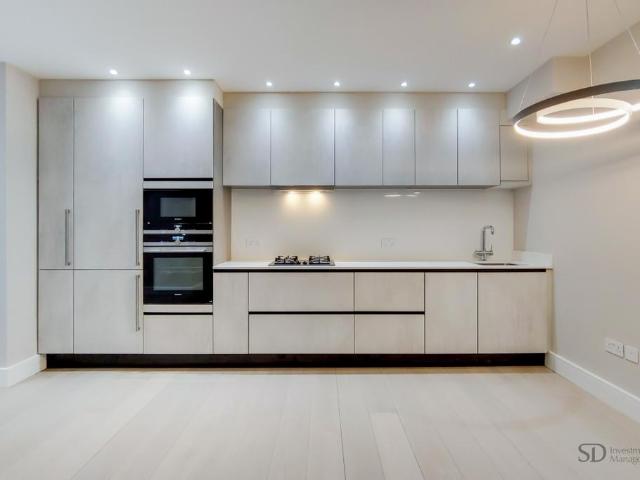 Apartment for rent in Swiss Cottage, Greater London