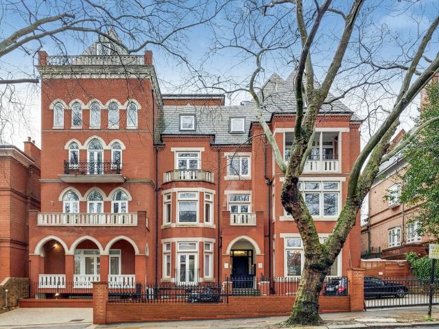 Apartment for rent in Belsize Park, Greater London