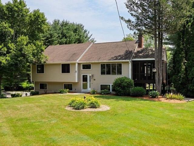 House for sale in Grafton, Massachusetts