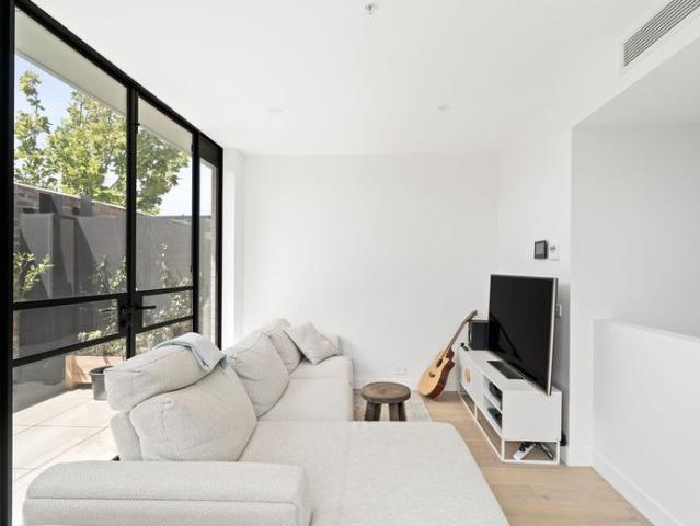 Townhouse for rent in Camerons Creek, Victoria