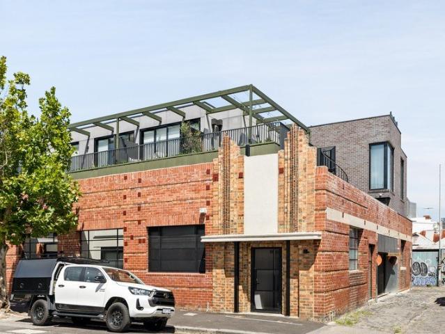 Townhouse for rent in Camerons Creek, Victoria