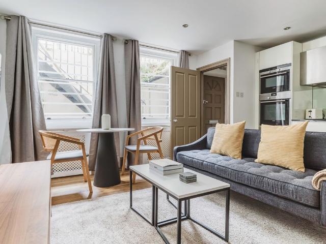 Apartment for rent in Fitzrovia, Greater London