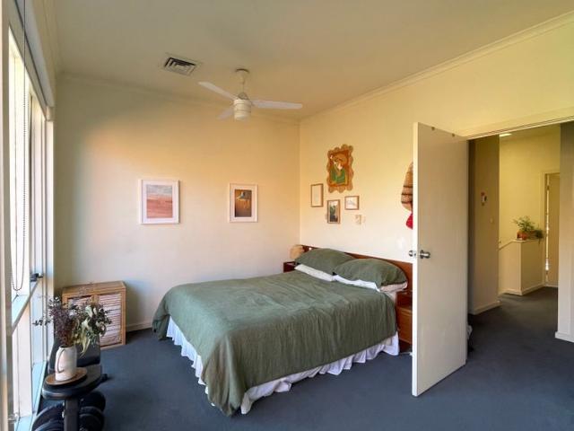 Room for rent in Camerons Creek, Victoria