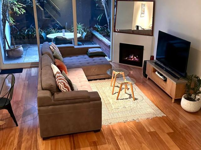 Room for rent in Camerons Creek, Victoria