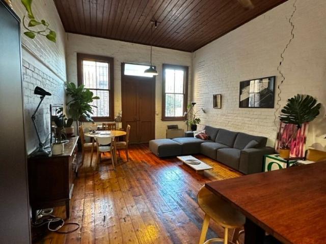 Room for rent in Camerons Creek, Victoria