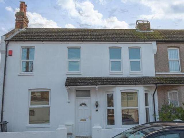 House for sale in Westwood, Acol