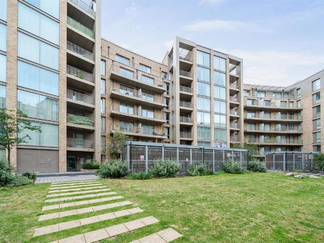 Apartment for rent in London Borough of Hillingdon, Greater London