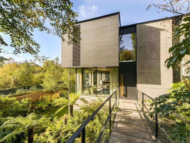 House for rent in Highgate, Greater London