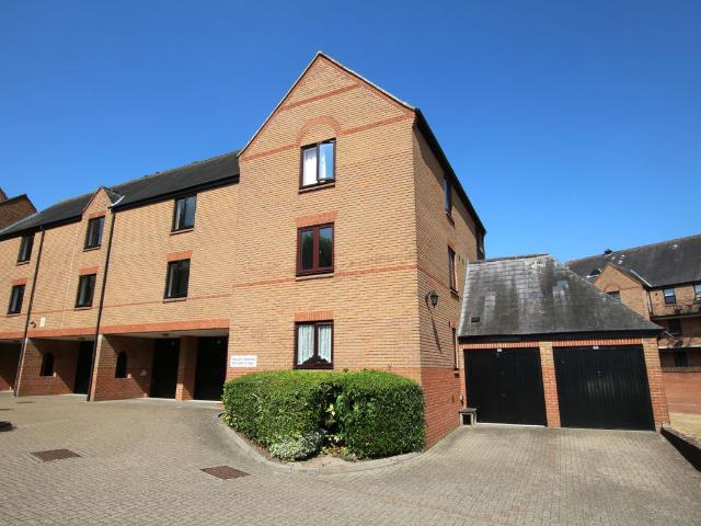Apartment for rent in Duton Hill, Essex