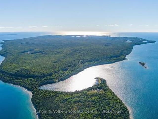 Land for sale in Northeastern Manitoulin, Ontario