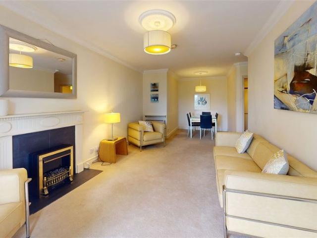 Apartment to rent in Bluebell, North Tipperary