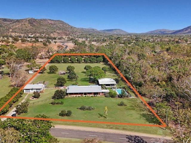 House for sale in Alligator Creek, Townsville City