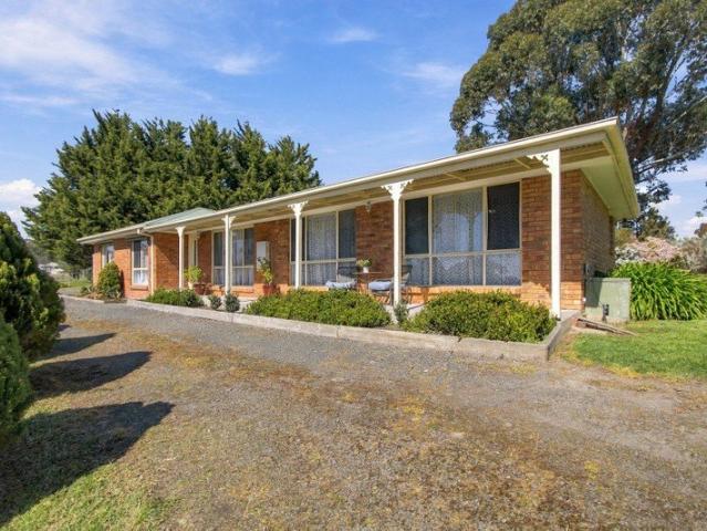 House for sale in Hazelwood North, Victoria