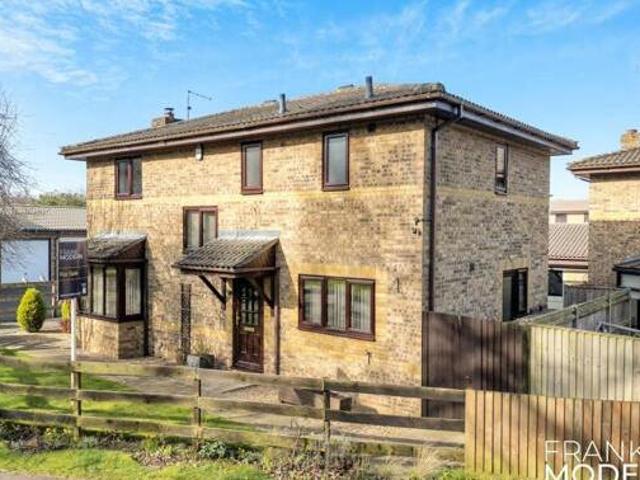 House for sale in Hampton Green, Cambridgeshire
