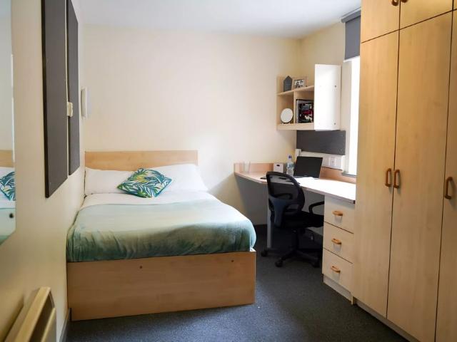 Room for rent in Highfields, Old Wharf