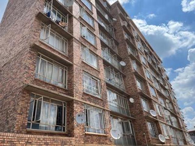 Apartment for sale in Waterkloof, Gauteng