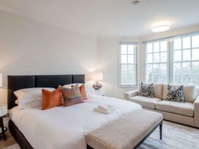Apartment for rent in St. John's Wood, Greater London