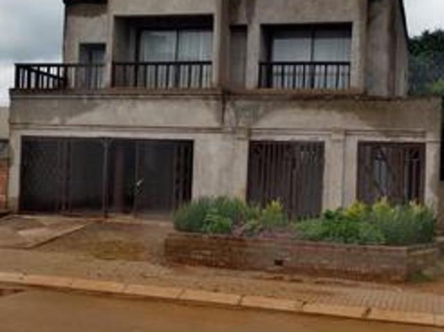 House for sale in Orange Farm