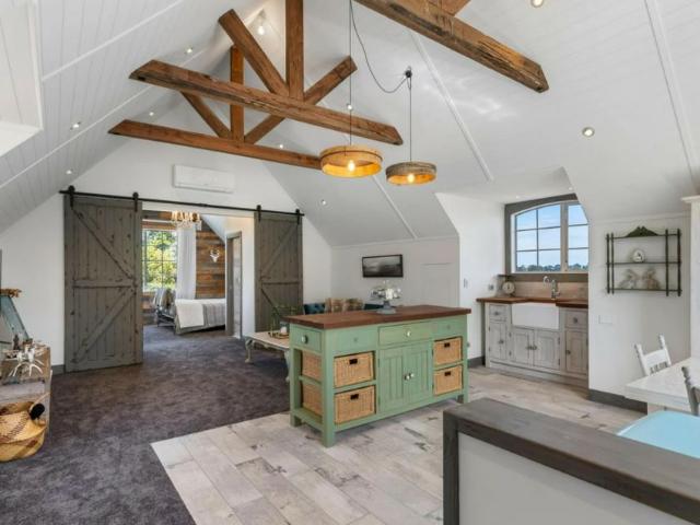 House for rent in Awhitu