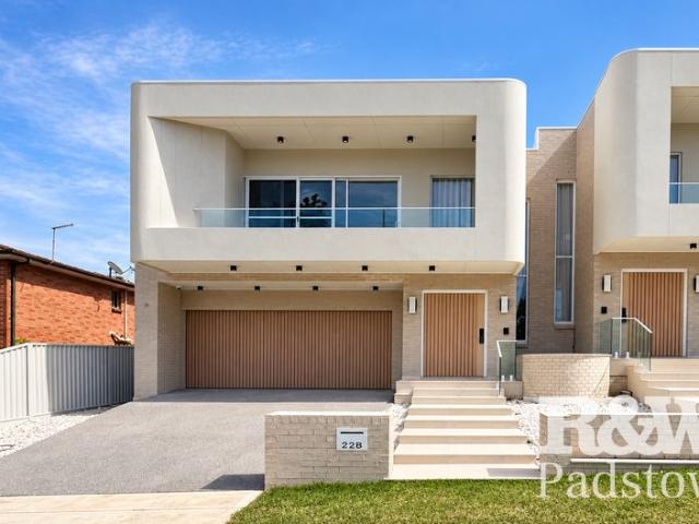 Duplex for rent in Padstow, Sydney