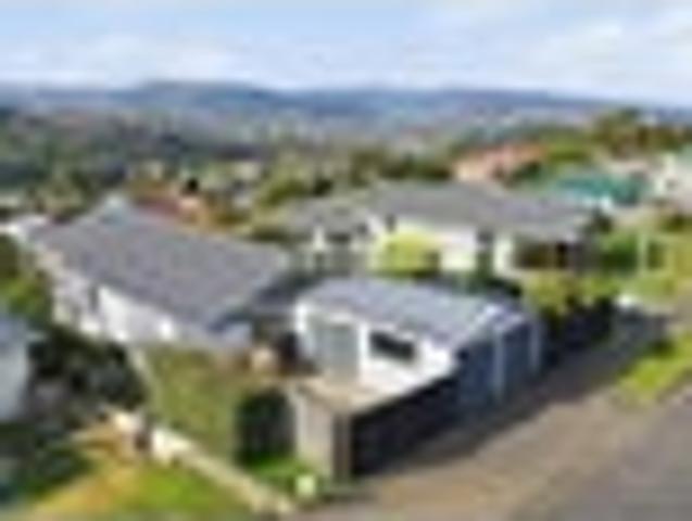 Townhouse for sale in Otakou