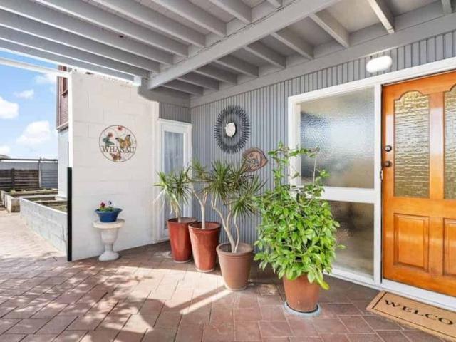 House for rent in Howick, Oroua County