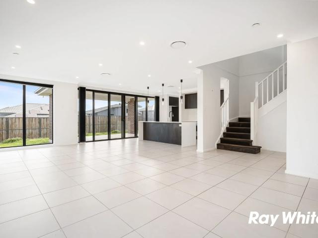 House for rent in Vineyard, Sydney