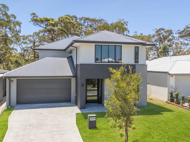 Apartment for rent in Ridges Peregian Springs South-West Village, Sunshine Coast Regional