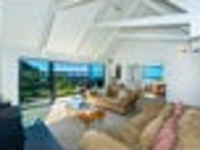 House for sale in Saint Andrews Hill, Christchurch