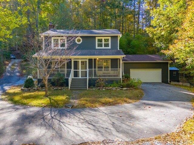 House for sale in Glenville