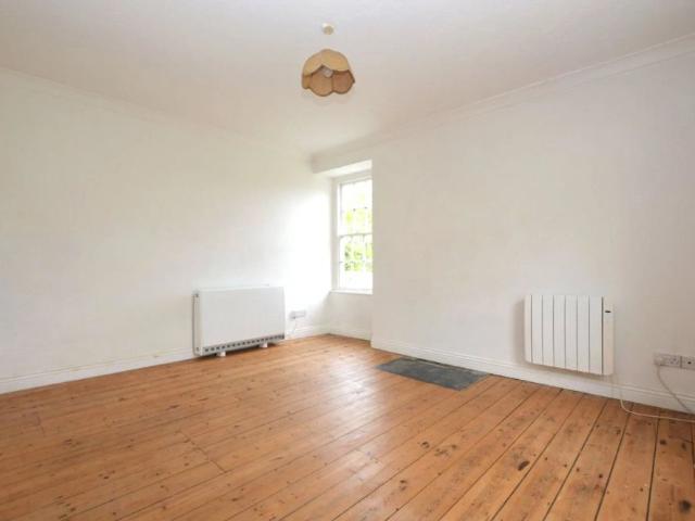 Apartment for rent in Helston, Cornwall