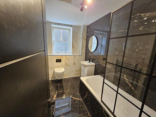 Apartment for rent in Loughborough Junction, Greater London