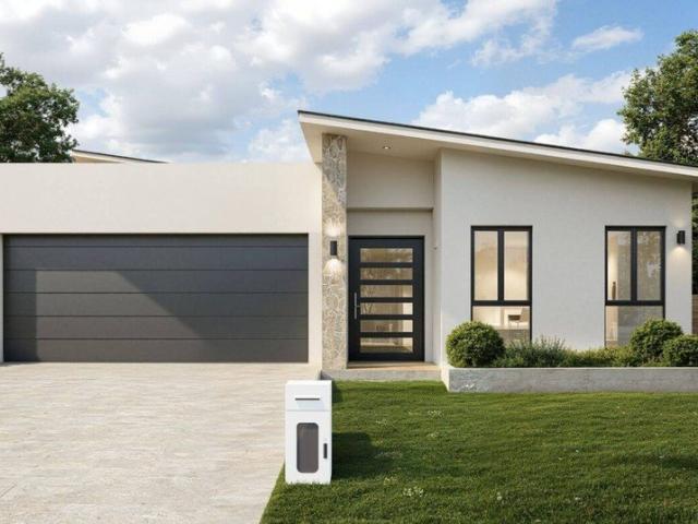 Cottage for sale in Sebastopol, Ballarat