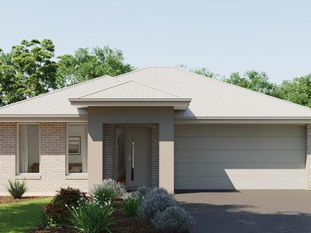 Cottage for sale in Ballarat, Victoria