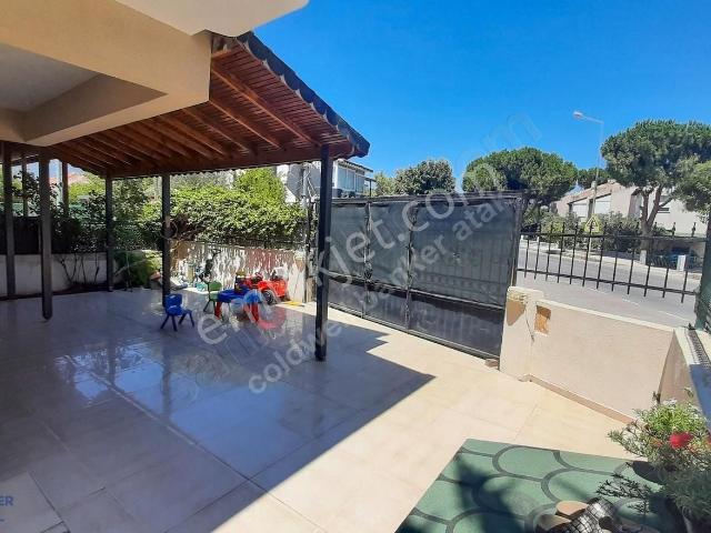 Urla, İzmir içerisinde satılık Villa